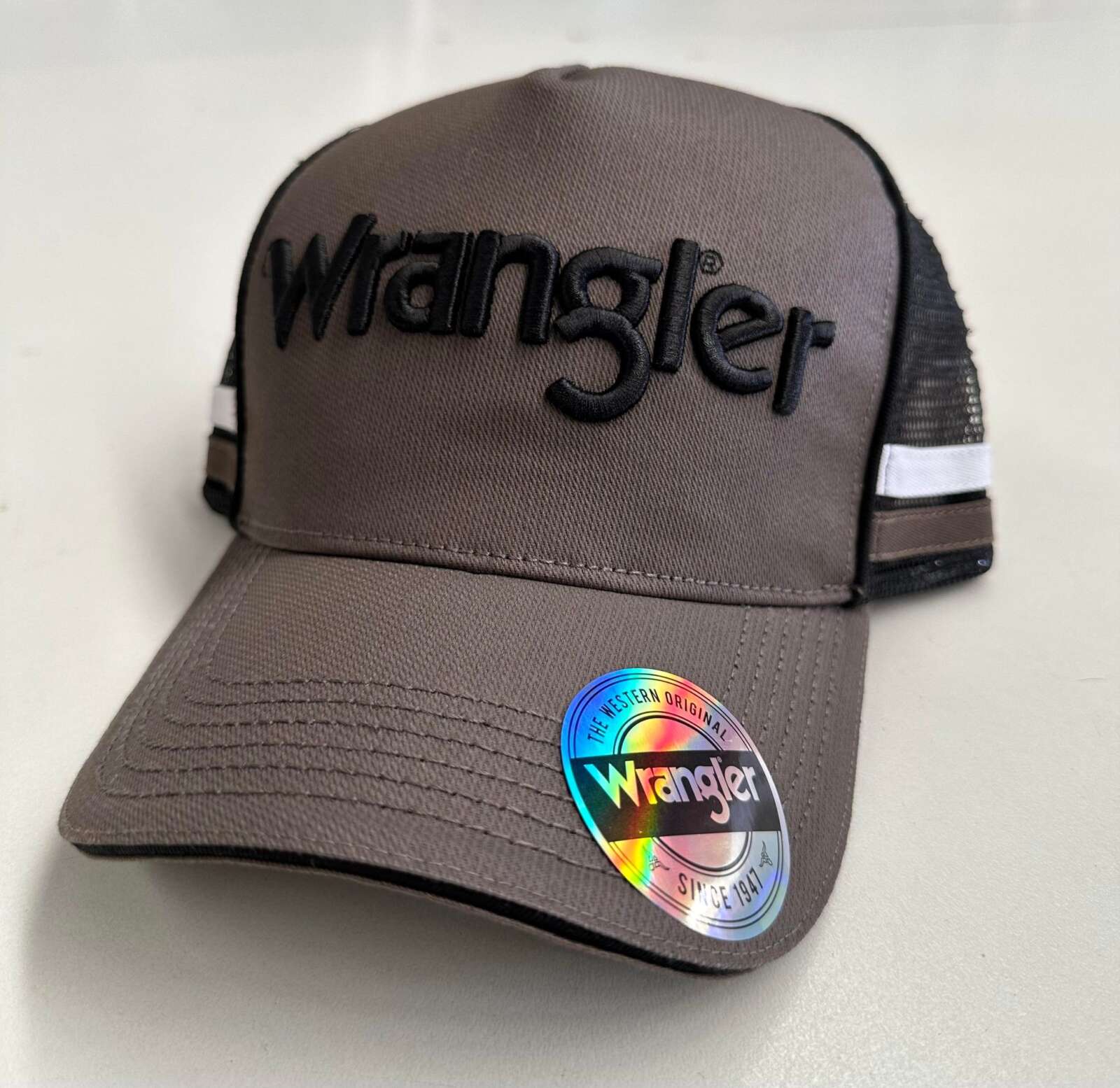 Wrangler Dan High Profile Trucker Cap – Dark Tan